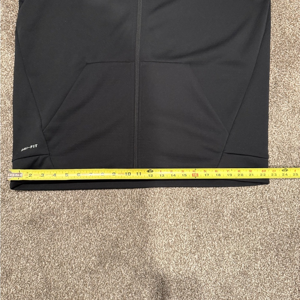 Nike dri-fit jacket - Size XL - Picture 8 of 8